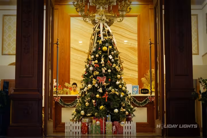 Professional commercial Christmas light installation in Bear, Delaware — Commercial Christmas Tree