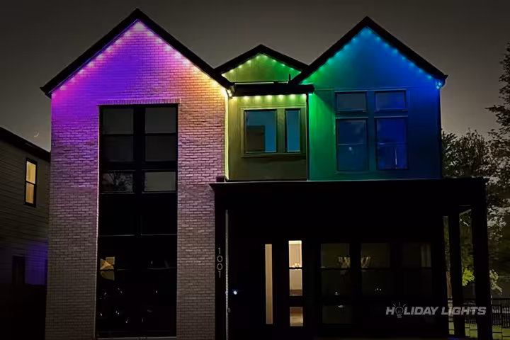 Permanent holiday lights installation in Delaware